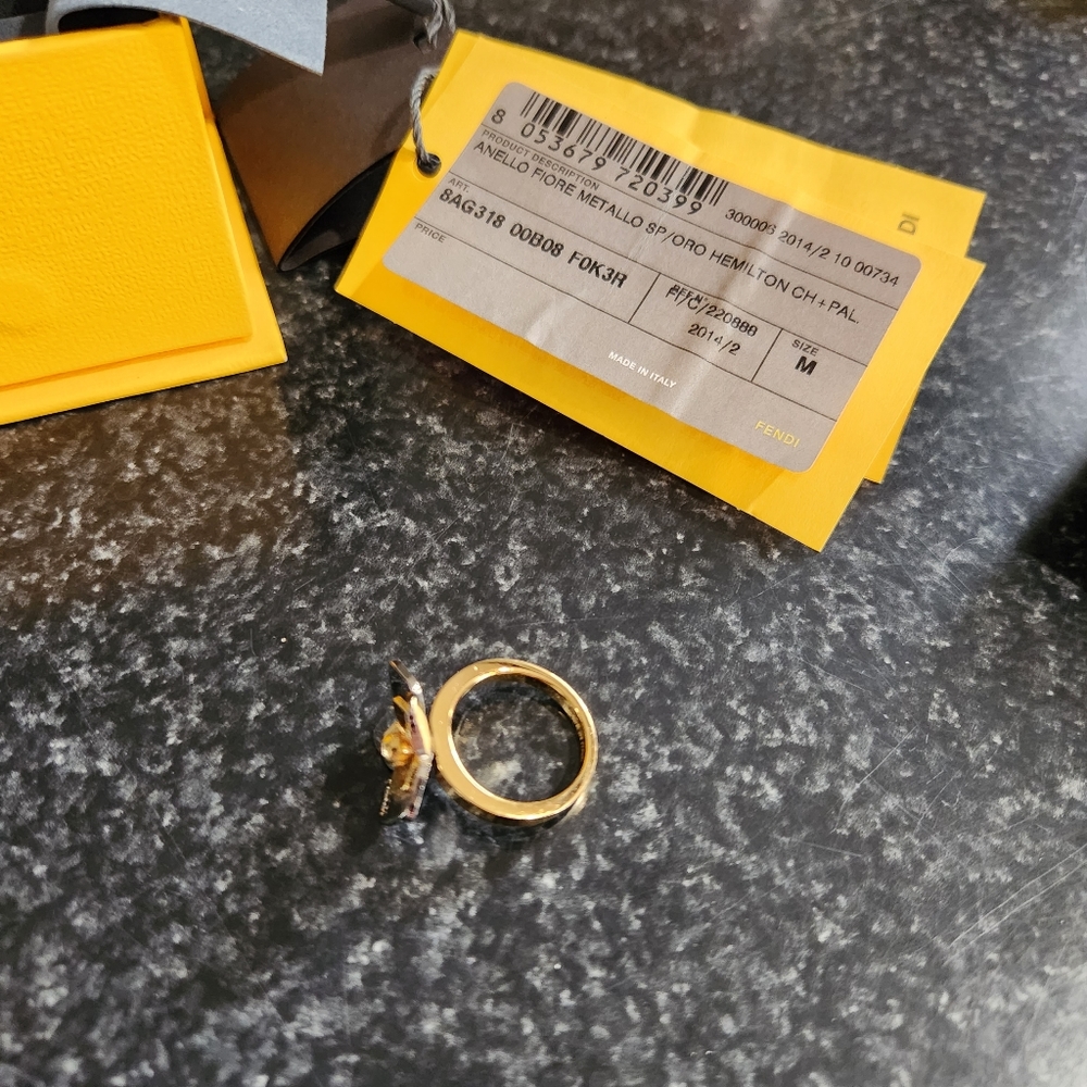 Fendi silver/gold 2-tone floral ring, size 7.